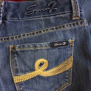 Seven7 Bootcut Jeans Size 4